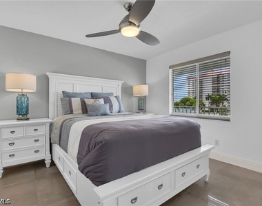 10684 Gulf Shore Drive - Photo Thumbnail 18