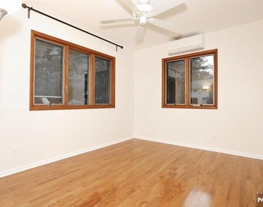 515 N Monroe - Photo Thumbnail 7