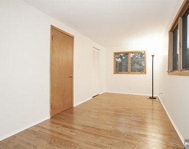 515 N Monroe - Photo Thumbnail 25