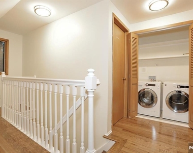 515 N Monroe - Photo Thumbnail 19