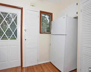 515 N Monroe - Photo Thumbnail 11