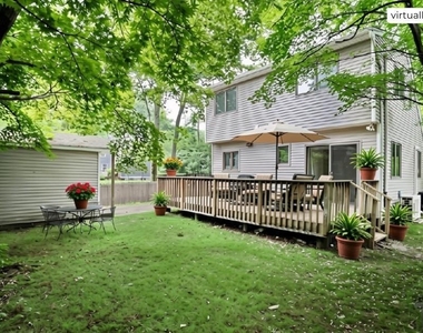 515 N Monroe - Photo Thumbnail 2