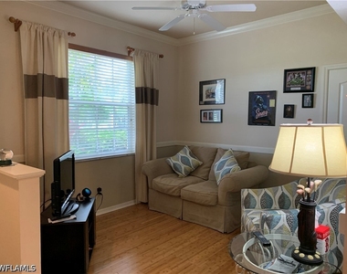 3595 Laurel Greens Lane N - Photo Thumbnail 8