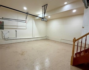 65 Linden - Photo Thumbnail 14