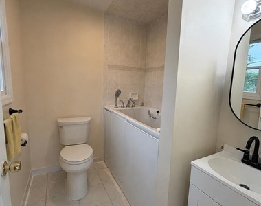 65 Linden - Photo Thumbnail 11