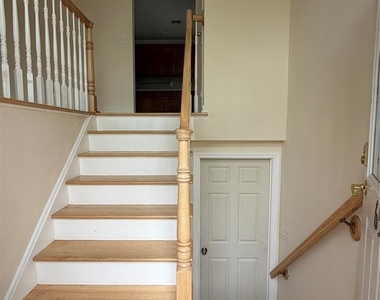 65 Linden - Photo Thumbnail 1