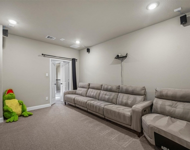 18606 Rock Quarry Trail - Photo Thumbnail 24