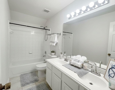 3426 Auburn Hollow Lane - Photo Thumbnail 21