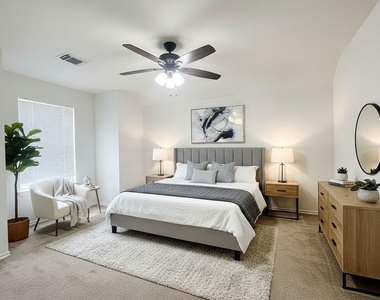 3426 Auburn Hollow Lane - Photo Thumbnail 17