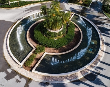 9727 Acqua Court - Photo Thumbnail 34