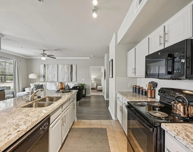 14651 Philippine Street - Photo Thumbnail 2
