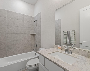 10561 Lake Palmetto Drive - Photo Thumbnail 37