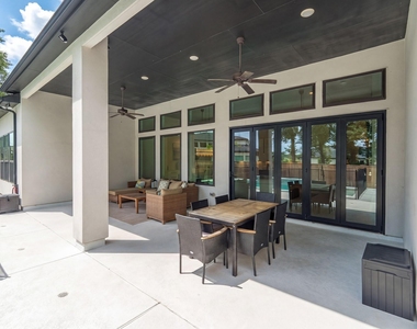 10561 Lake Palmetto Drive - Photo Thumbnail 42