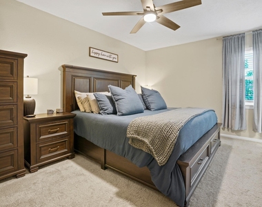207 Granberry Street - Photo Thumbnail 9