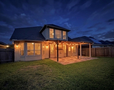 1242 S Maple Drive - Photo Thumbnail 26