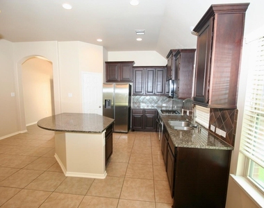 28222 Helmsman Knolls Drive - Photo Thumbnail 8