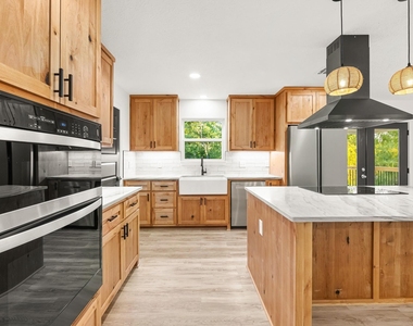 90 Coolcrest Drive - Photo Thumbnail 24