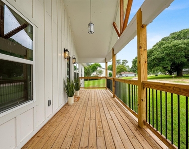 90 Coolcrest Drive - Photo Thumbnail 17