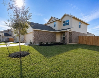 26811 Urraca Dr - Photo Thumbnail 4