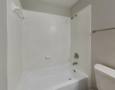 2918 Bison Bluff - Photo Thumbnail 15