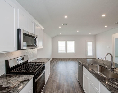 8922 Colicroot Drive - Photo Thumbnail 15