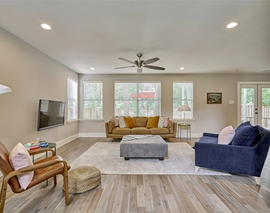 38 E Gaslight Place - Photo Thumbnail 20