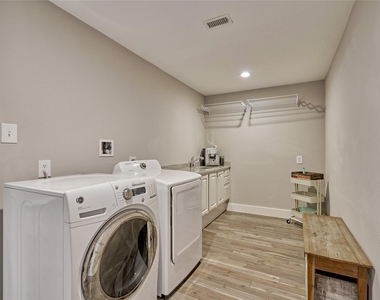38 E Gaslight Place - Photo Thumbnail 24