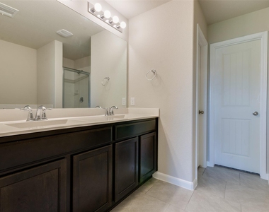 2213 Del Mar - Photo Thumbnail 22