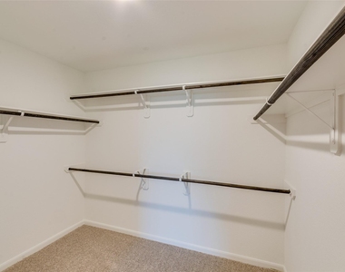 2213 Del Mar - Photo Thumbnail 21
