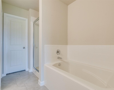 2213 Del Mar - Photo Thumbnail 23