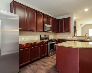8610 Sunny Gallop Drive - Photo Thumbnail 8