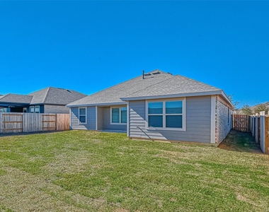 21343 Bering Reach Drive - Photo Thumbnail 26