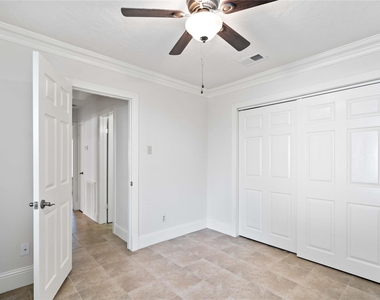 16054 Hidden Acres Drive - Photo Thumbnail 14