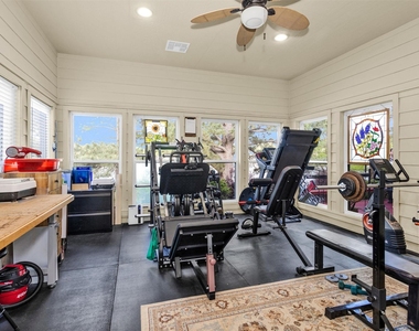 1502 Wimbledon Drive - Photo Thumbnail 35