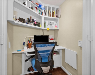 1502 Wimbledon Drive - Photo Thumbnail 27