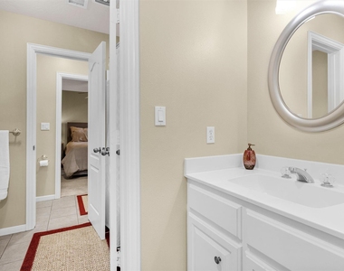 1502 Wimbledon Drive - Photo Thumbnail 41