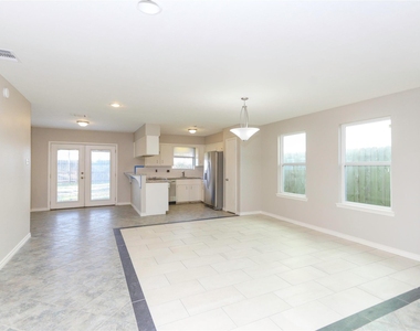 20814 Westgreen Court - Photo Thumbnail 7