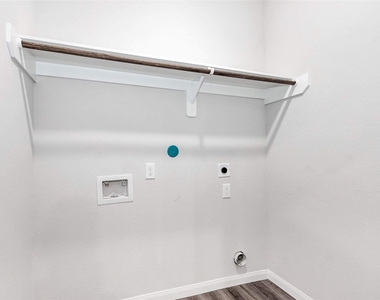 1206 Denison - Photo Thumbnail 14