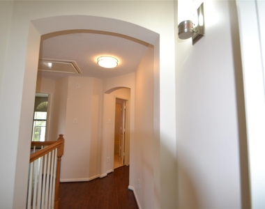 5007 Bellmead Drive - Photo Thumbnail 35