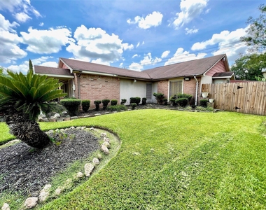 3111 Windy Royal Drive - Photo Thumbnail 3