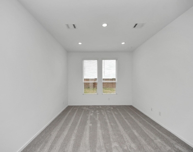 3040 Ash Ray Drive - Photo Thumbnail 14