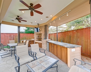 2650 Shady Acres Landing - Photo Thumbnail 36