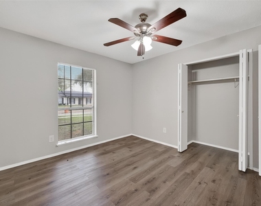 14034 Lourdes Drive - Photo Thumbnail 20