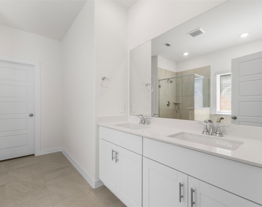 17926 Stone Terrace Court - Photo Thumbnail 14