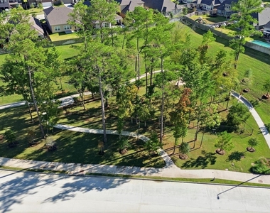 17926 Stone Terrace Court - Photo Thumbnail 42