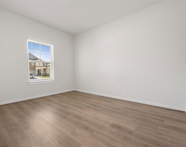 17926 Stone Terrace Court - Photo Thumbnail 25