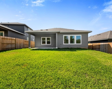 17926 Stone Terrace Court - Photo Thumbnail 30