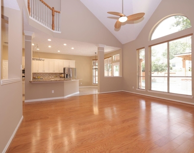 22 Villa Canyon Place - Photo Thumbnail 10