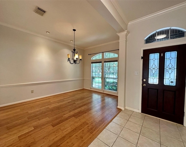 1318 Cedar Terrace Court - Photo Thumbnail 7