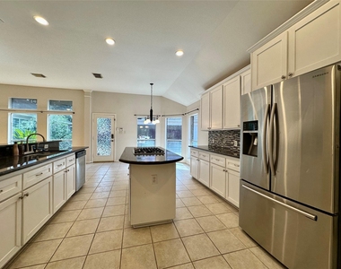 1318 Cedar Terrace Court - Photo Thumbnail 6